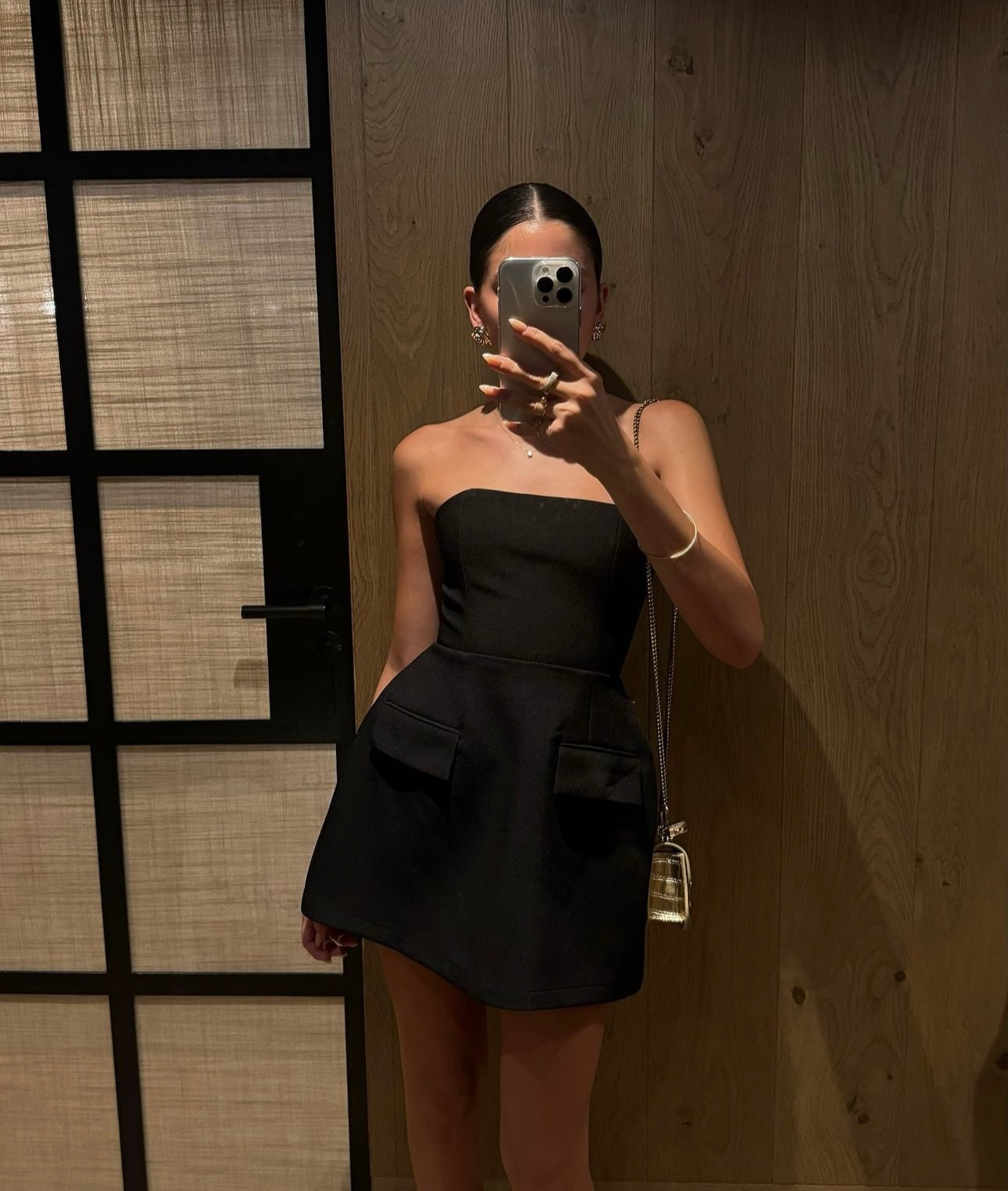 Odd Muse ‘Ultimate Strapless’ Mini in black