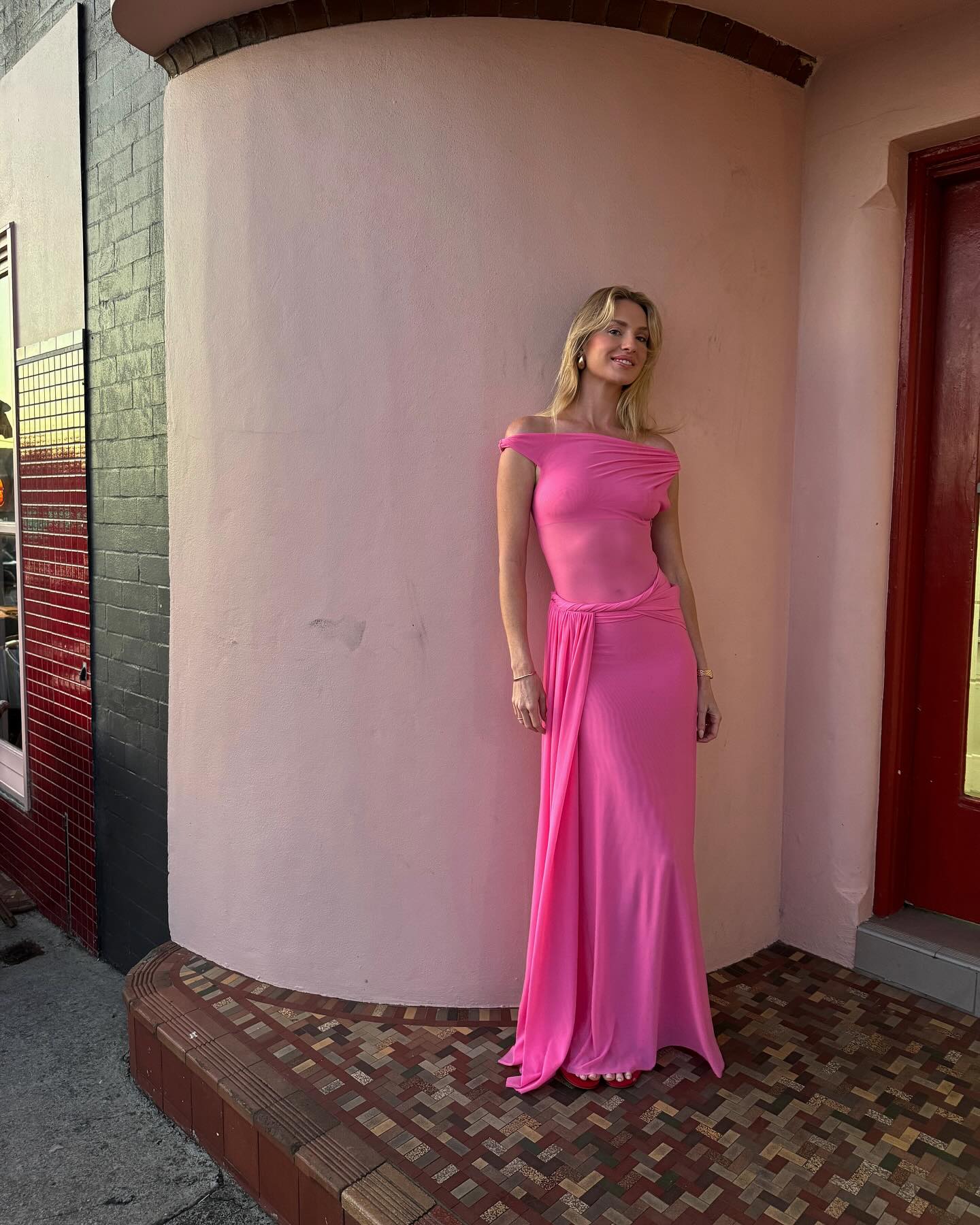 Misha 'Sisal' Mesh Maxi Dress in Orchid Pink HONEY HIRE BOUTIQUE Misha 'Sisal' Mesh Maxi Dress in Orchid Pink HONEY HIRE BOUTIQUE