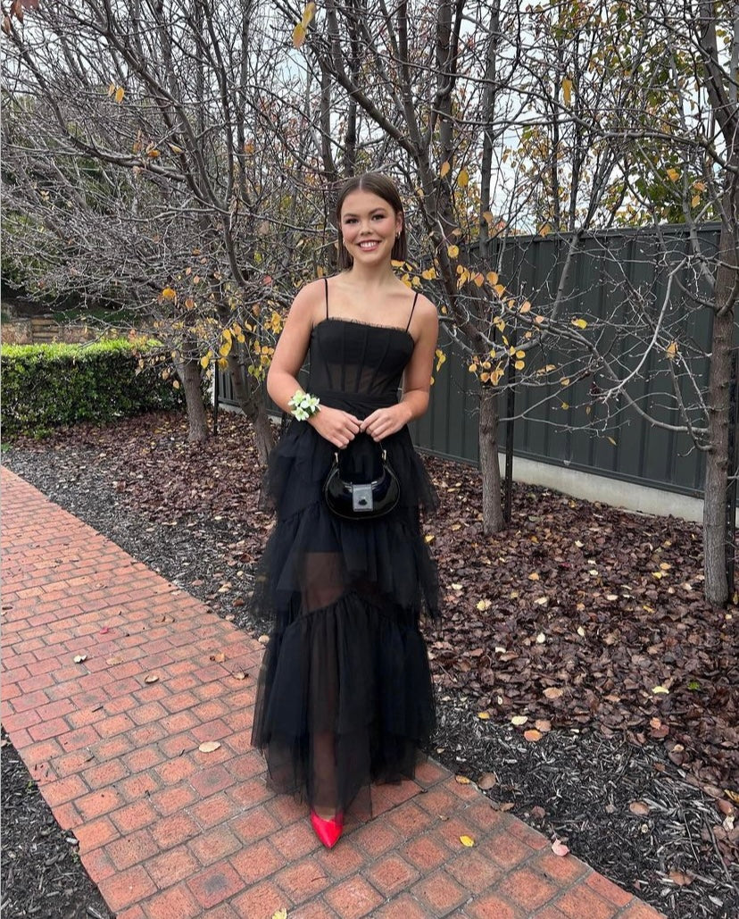 BCBGMAXAZRIA 'Tulle' Gown