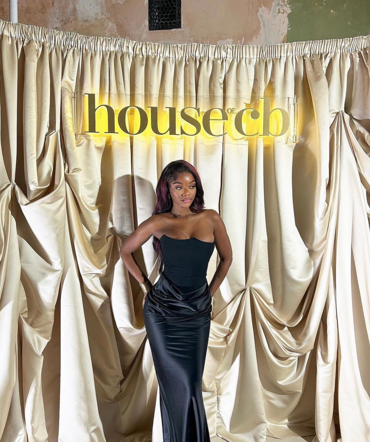 House of CB 'Persephone' Corset Dress in Black – HONEY HIRE BOUTIQUE House of CB 'Persephone' Corset Dress in Black – HONEY HIRE BOUTIQUE