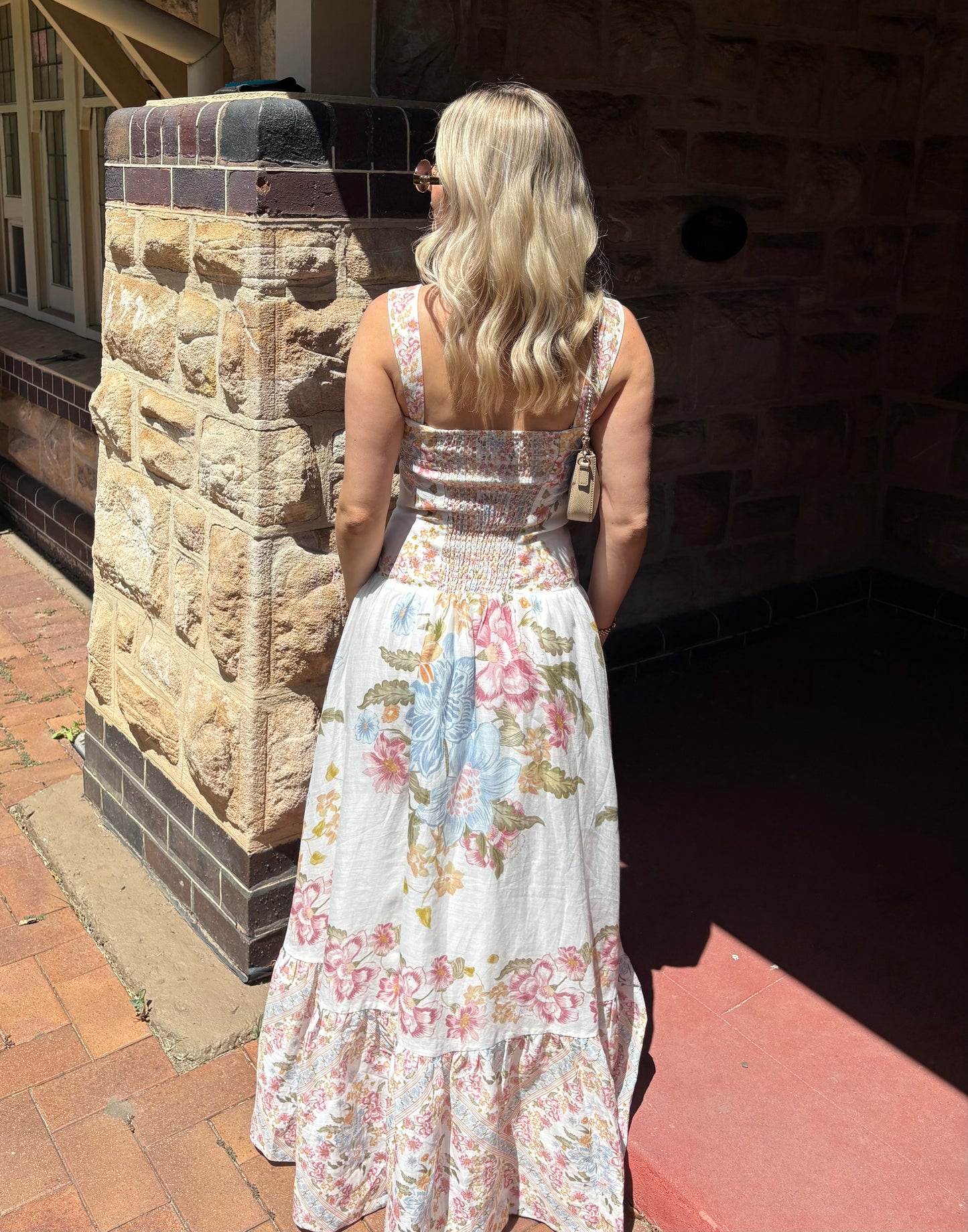 Hansen and Gretel Elsa Linen Maxi Dress HONEY HIRE BOUTIQUE Hansen and Gretel Elsa Linen Maxi Dress HONEY HIRE BOUTIQUE