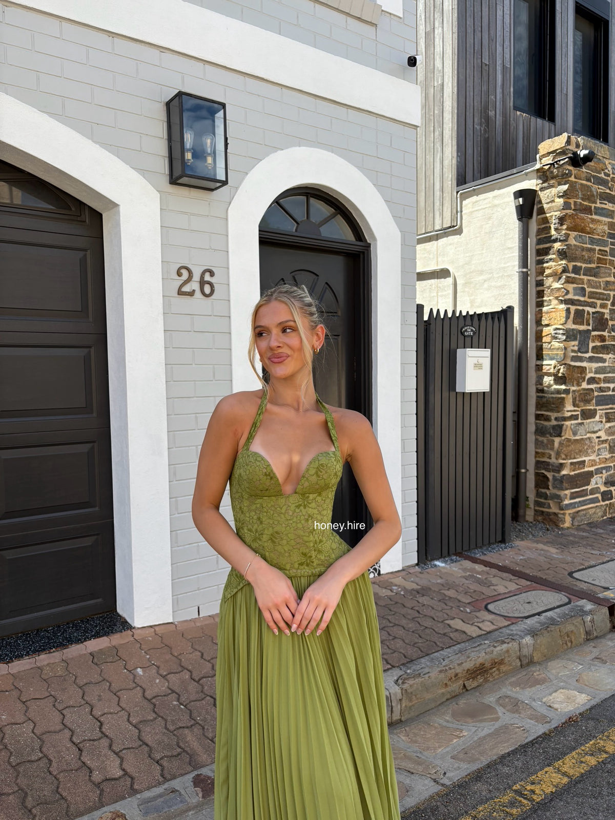Fenity Gaia Gown in Green – HONEY HIRE BOUTIQUE