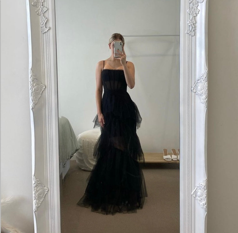 BCBGMAXAZRIA 'Tulle' Gown